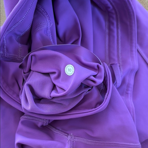 Base Pace High Rise 8” Short - Picture 2 of 5